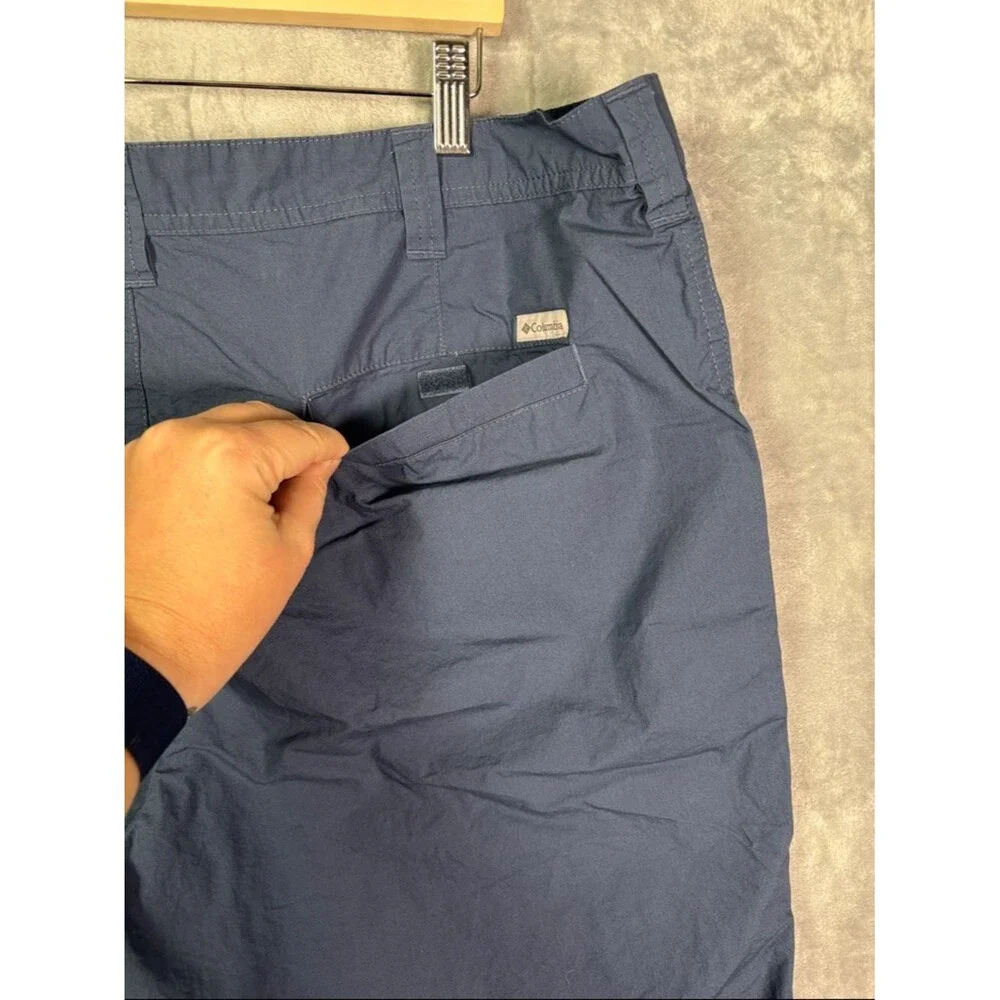 Columbia Blue Lightweight Athletic Shorts Size 40